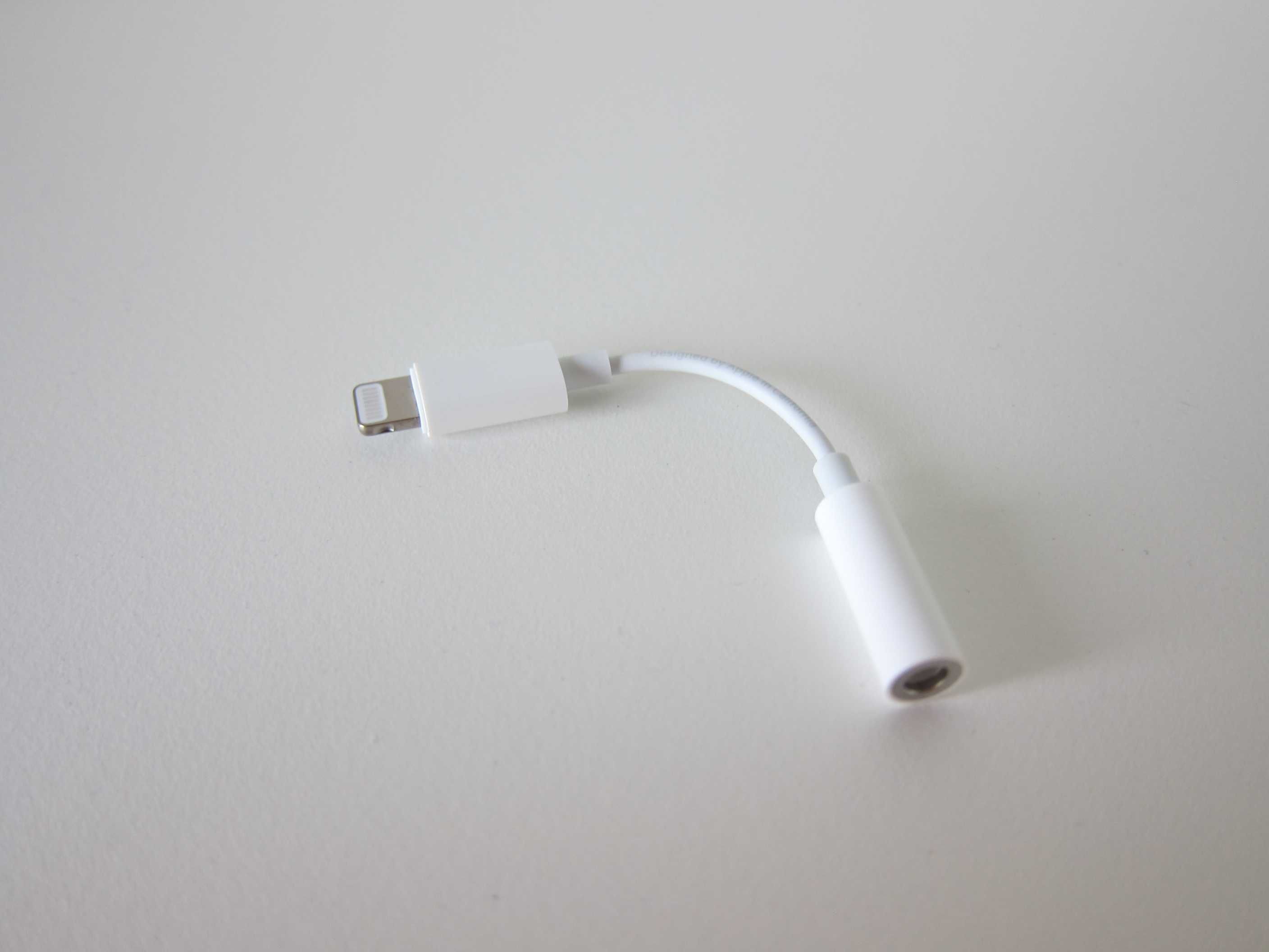 наушники iPhone Earpods и зарядки