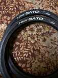 Продам скати Vittoria GATO 27,5 майже нові