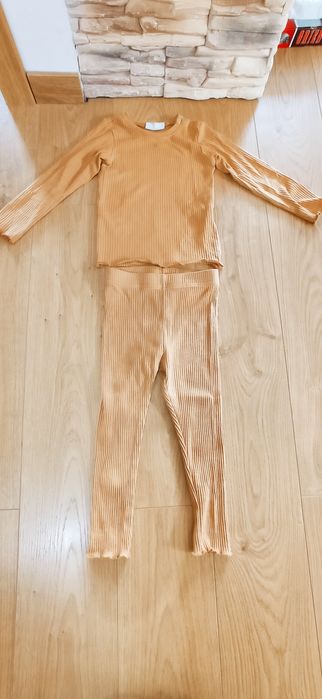 Zestaw bluzeczka i spodnie, legginsy rozmiar 92-98