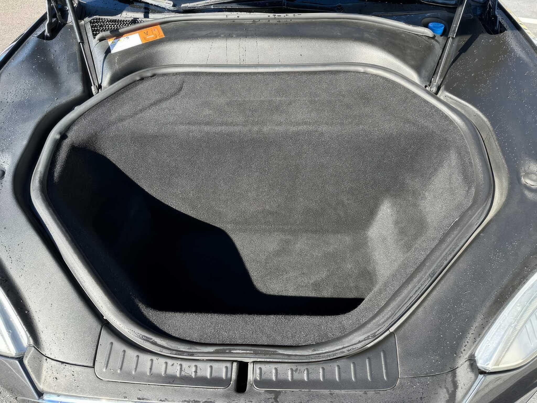 2015 Tesla Model S 70D