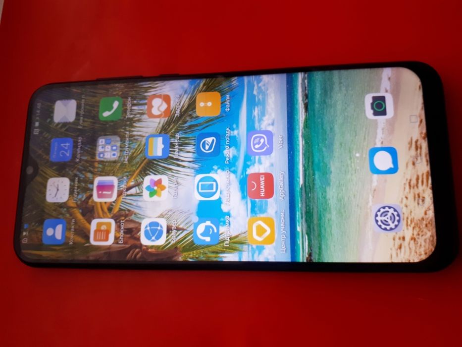 Huawei Y8 Pro 4/128 NFC, аналог P Smart S