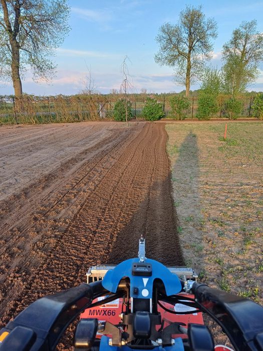 Usługa glebogryzarką separacyjną i mini traktorkiem