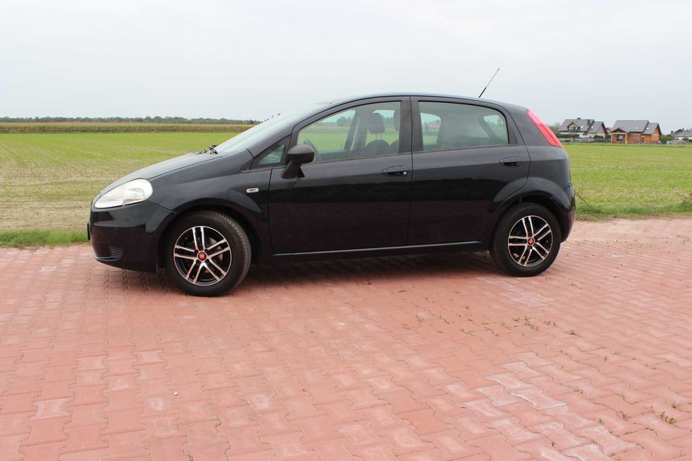 Fiat Grande Punto Benzyna 1.4 8V Automat 2009 Klimatyzacja WLKP