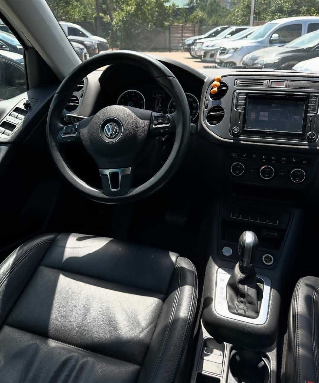 Продам VW Tiguan 2016