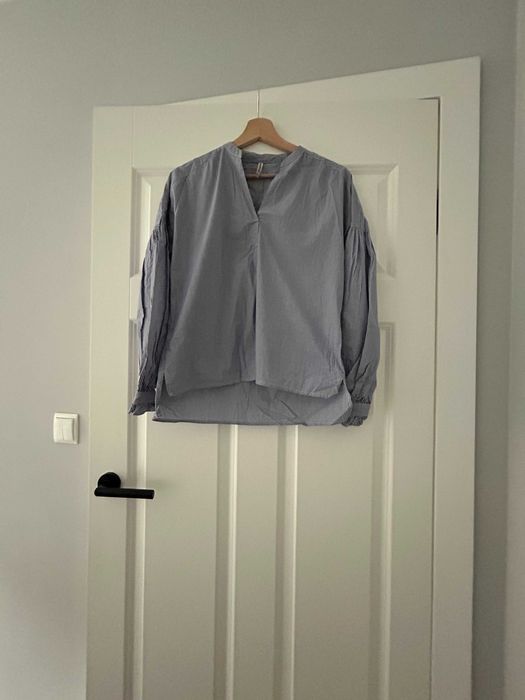 Stradivarius bluzka koszula w paski białe niebieskie oversize
