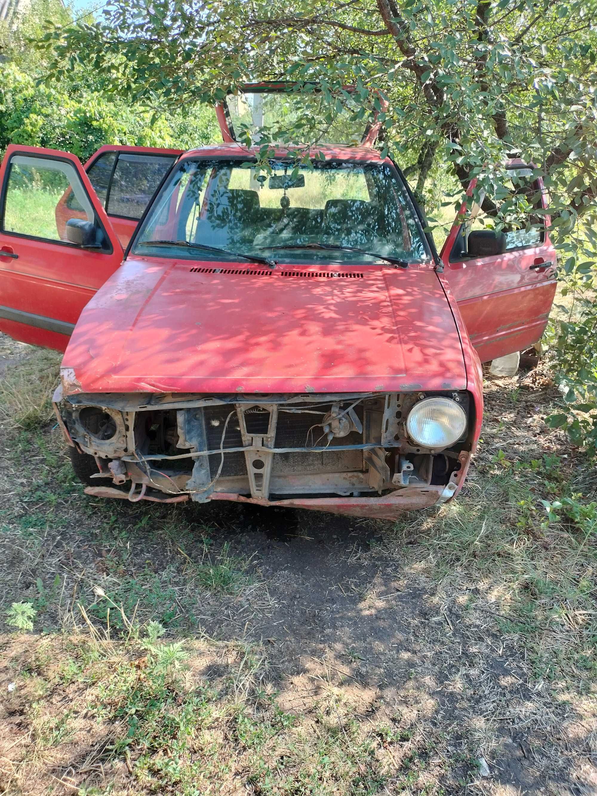 продажа Golf 2 1.6 безин