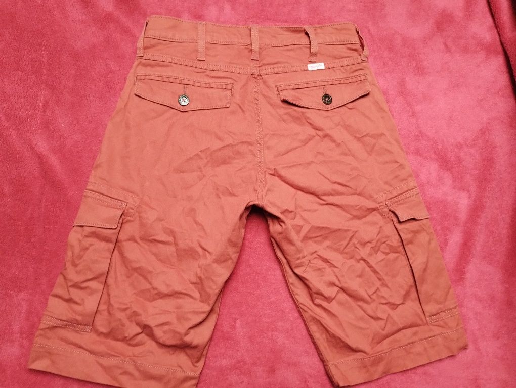 Szorty męskie cargo rozmiar W 29 Wrangler