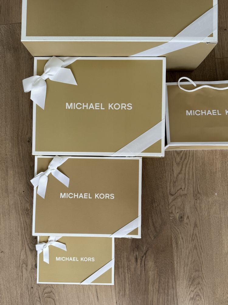 Коробка/пакет Michael Kors