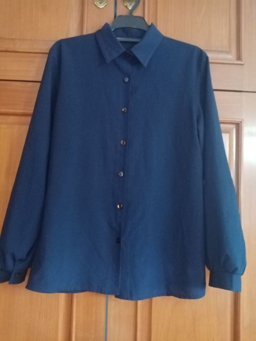 Camisa azul marinho S/M