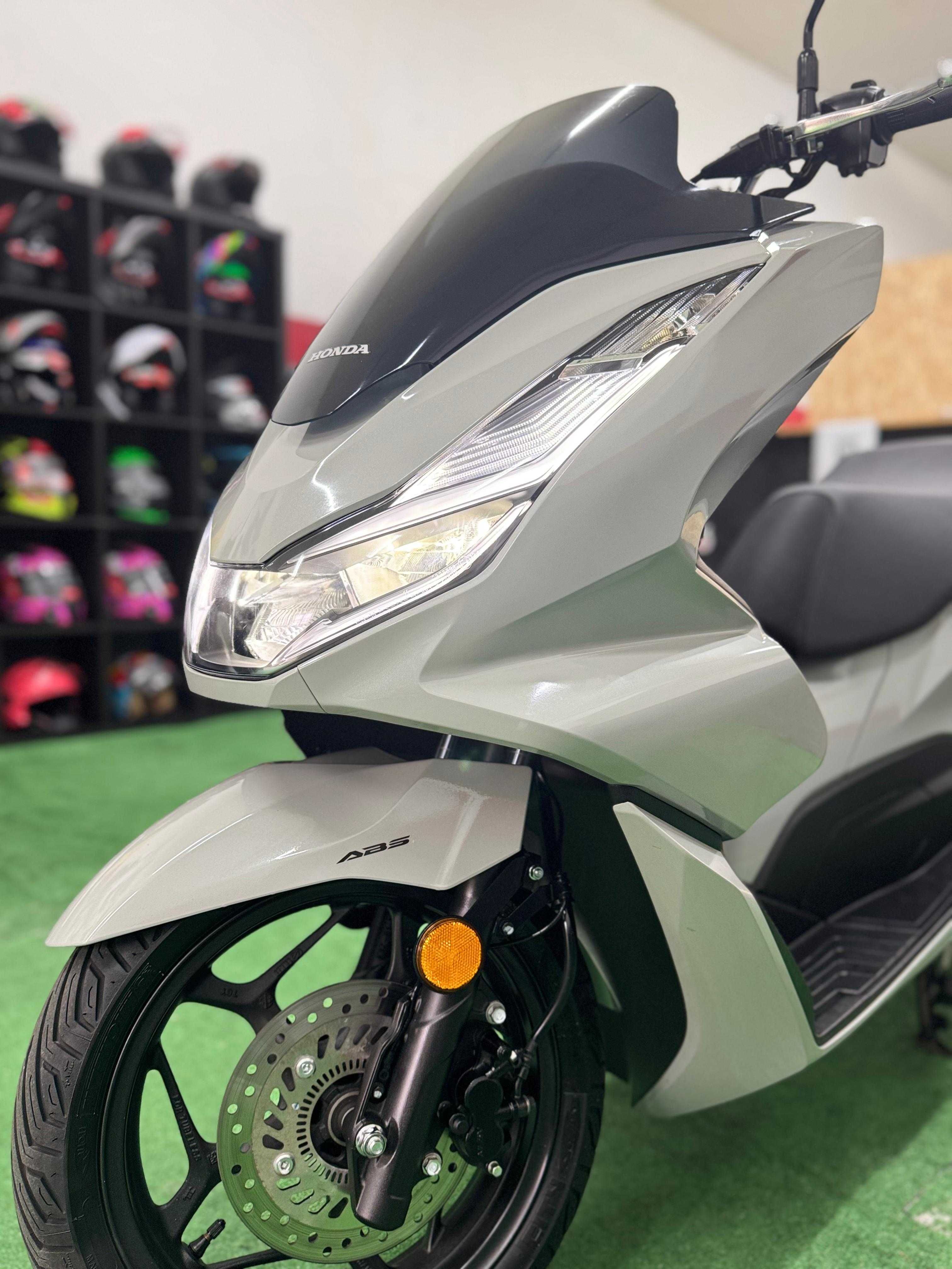 PCX 2024 - Apenas 2000km rodados