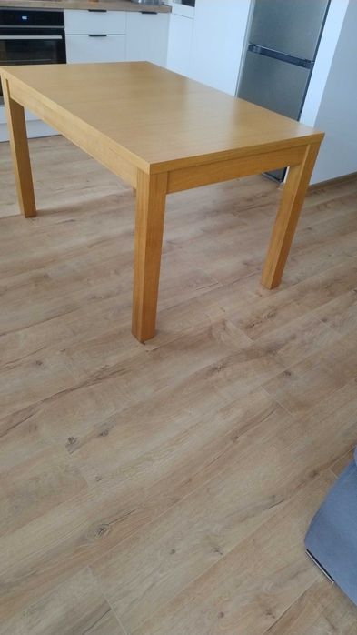 Stół firmy FAMEG model Riva dł.1300/2100 szer.850 wys.760