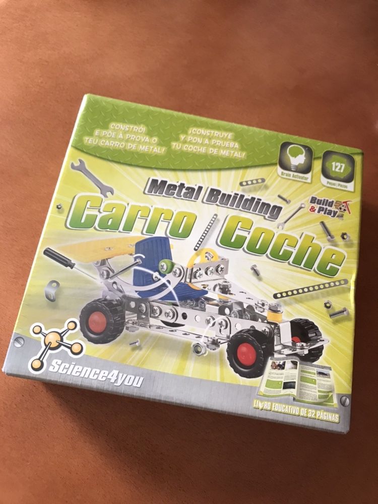 Science4You Metal Building - Carro