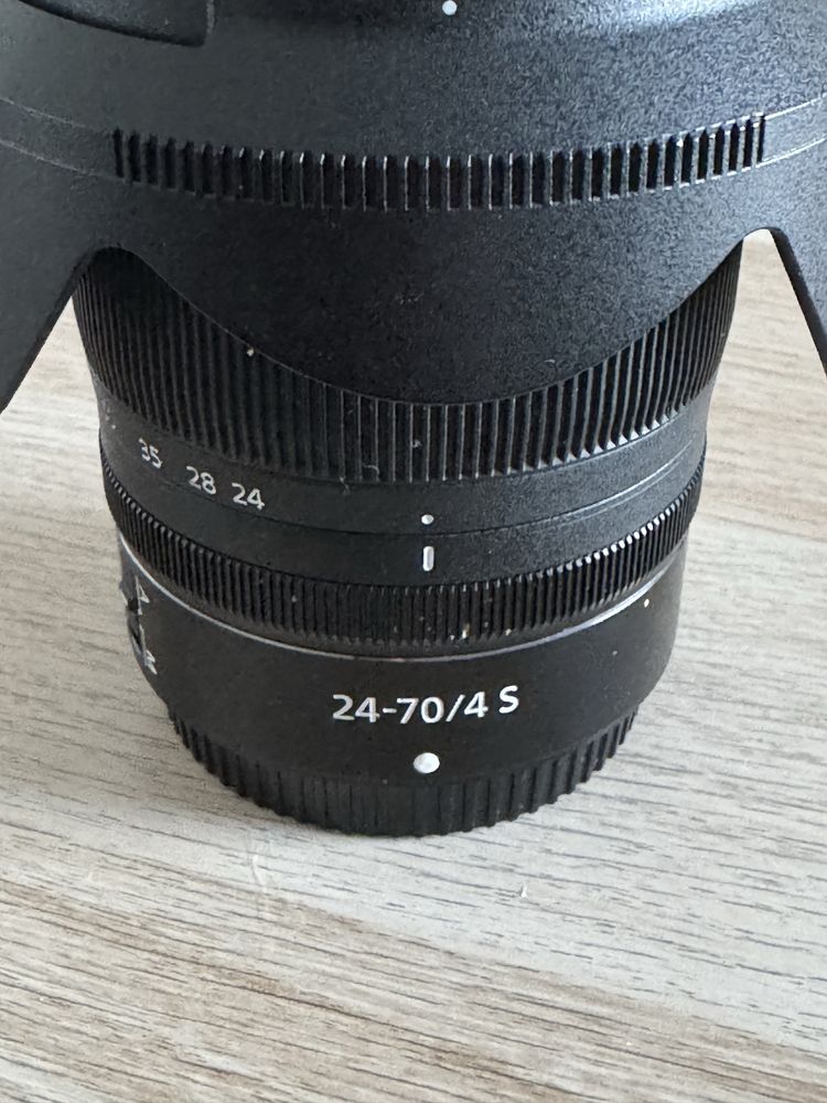 Nikon 24-70/4 S Nikon