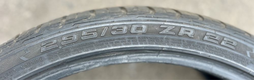 295/30 R22 Continental CrossContact UHP 2шт
