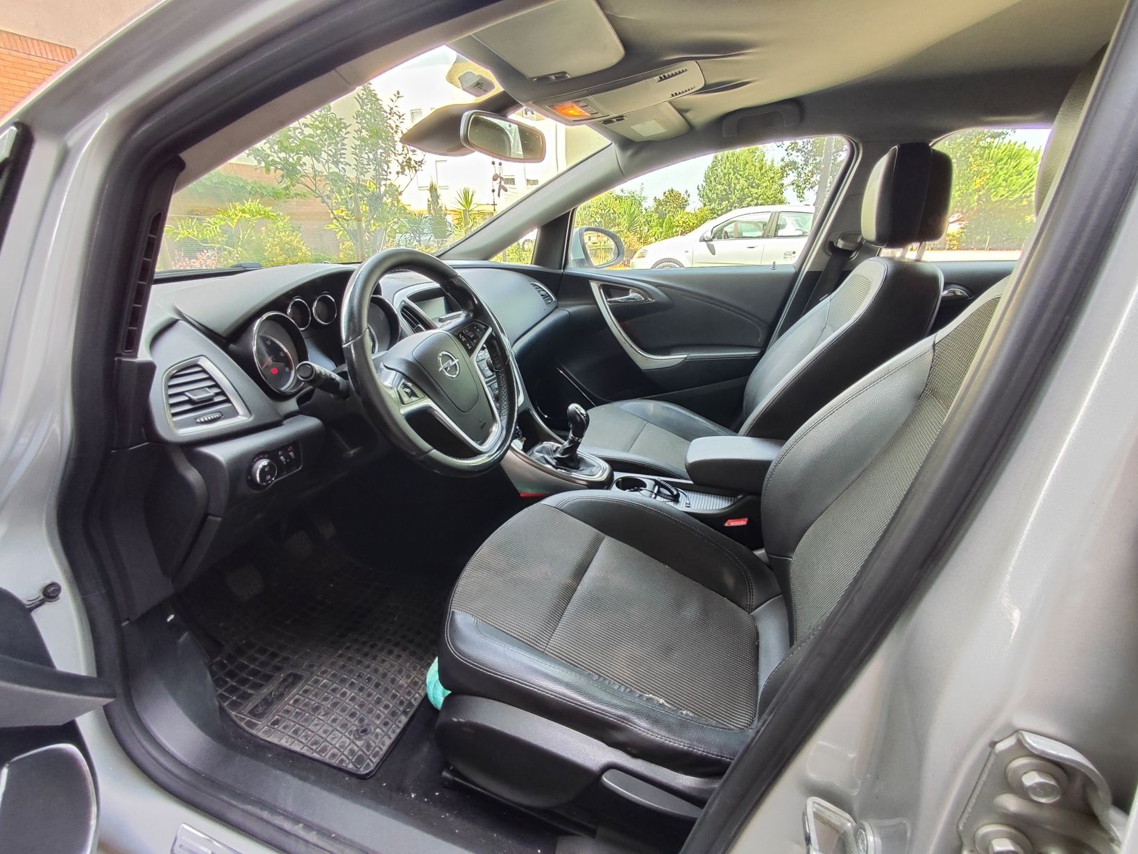 Opel Astra J 1.7 CDTI