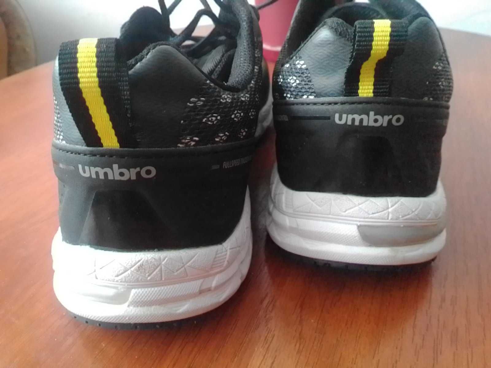 Кросівки Umbro (нові)