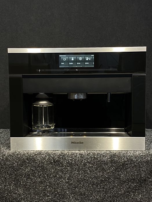 Встраиваемая кофемашина Miele CVA6800