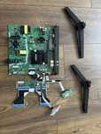 Zestaw płytek+ nóżki Hisense HD580Y1U92