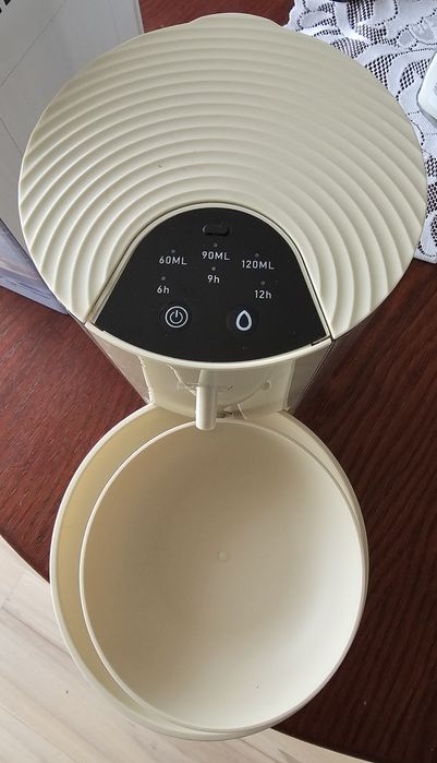 Dyspenser do wody dla zwierzaków