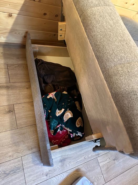 Sofa do spania używana sporadycznie