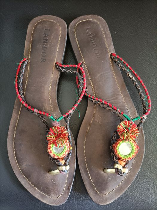 Chinelas Lanidor coloridas