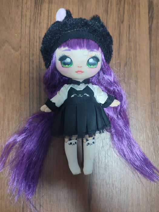 Лялька na!na!na! surprise