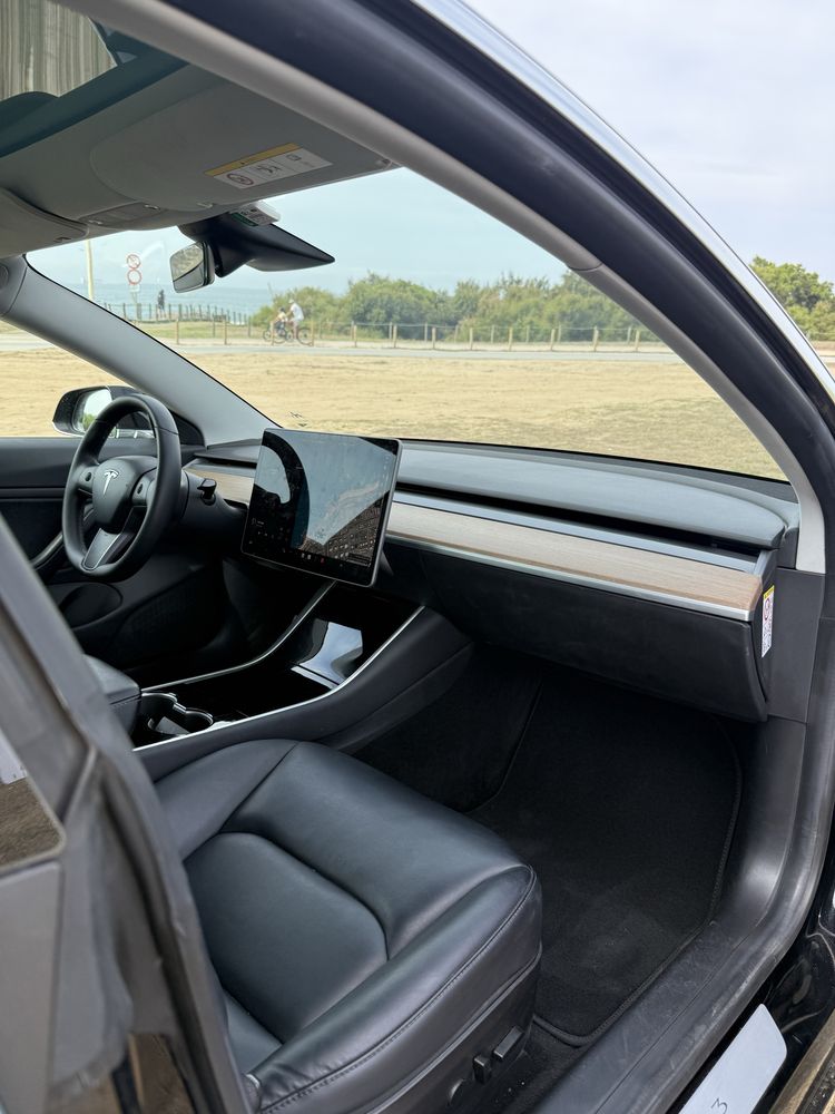 Tesla model 3 dual motor autopilot completo