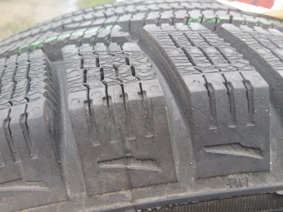Покрышка NOKIAN NORDMAN RS2 185/65 R15 92R XL M+S новая зима
