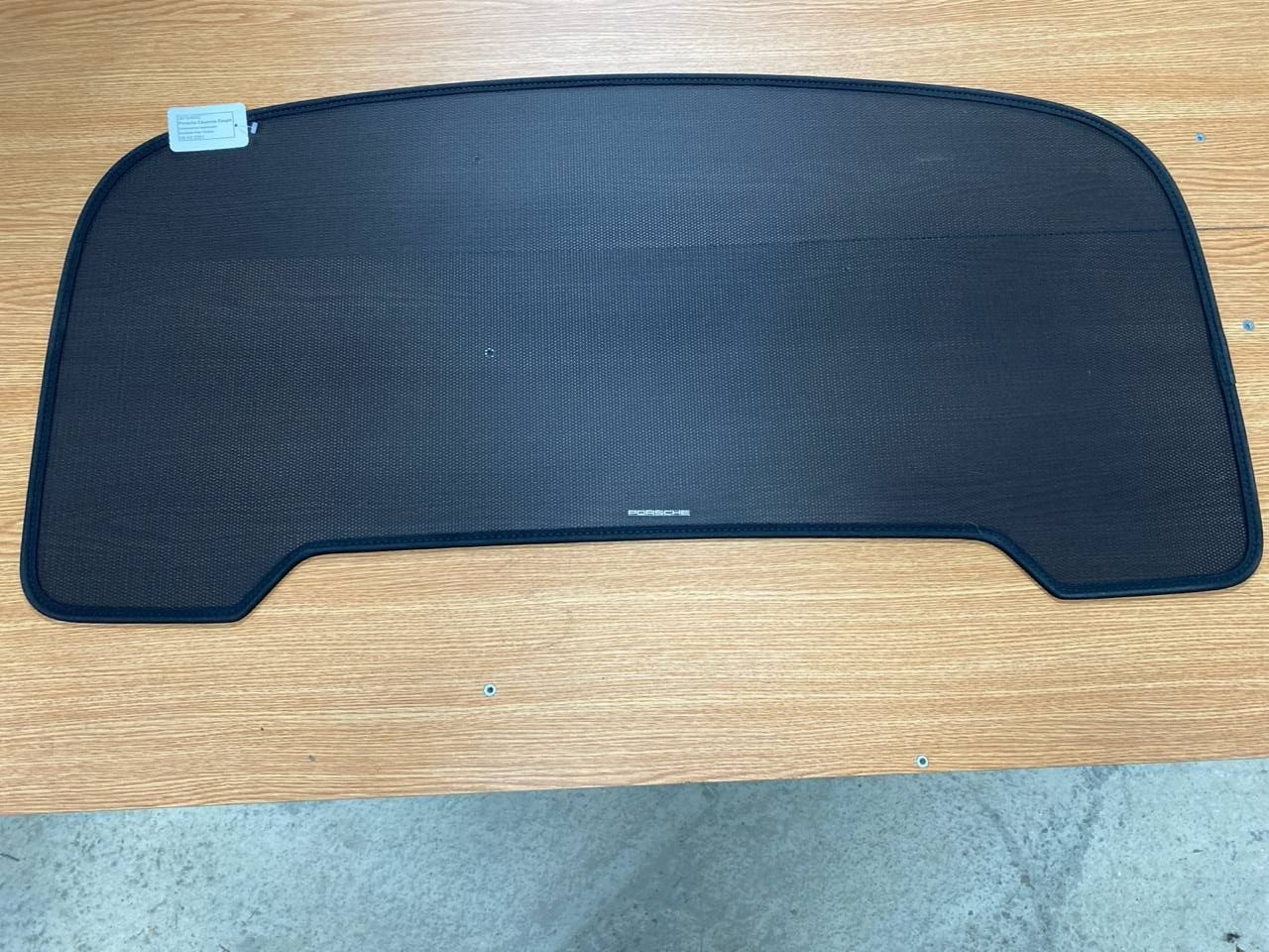 Porsche Cayenne 9y3 сонцезахисний козирок заднього вікна 9Y0044007