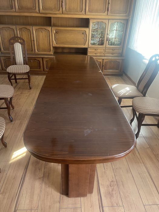 Zestaw stół z krzesłami stan bardzo dobry!!