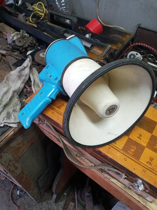 Продам єлектромегафон