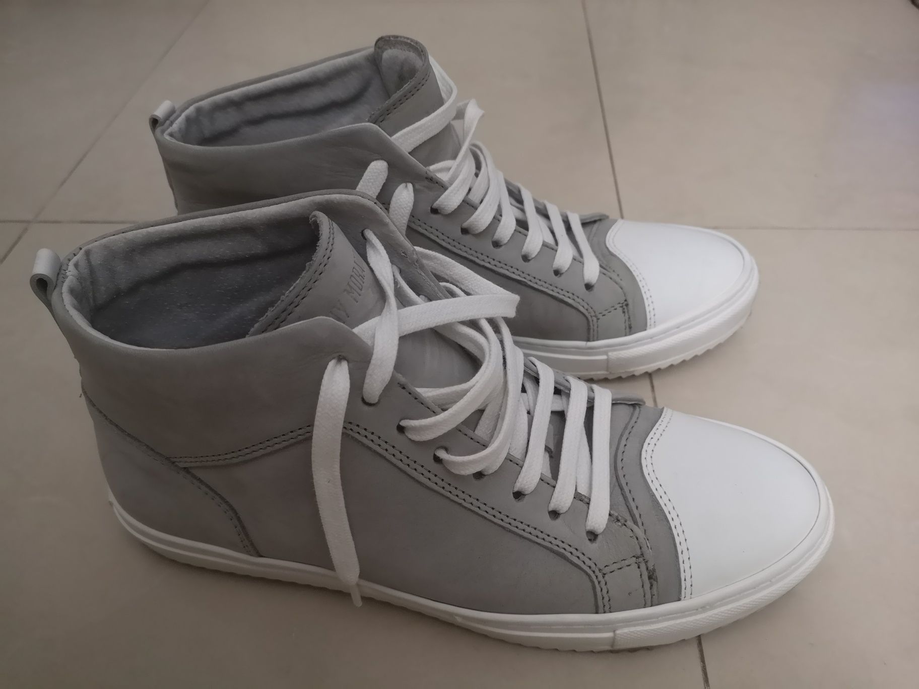 Antony Moratto Sneakers tamanho 42