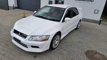 Mitsubishi Lancer Evolution VII GTA Japonia, biały