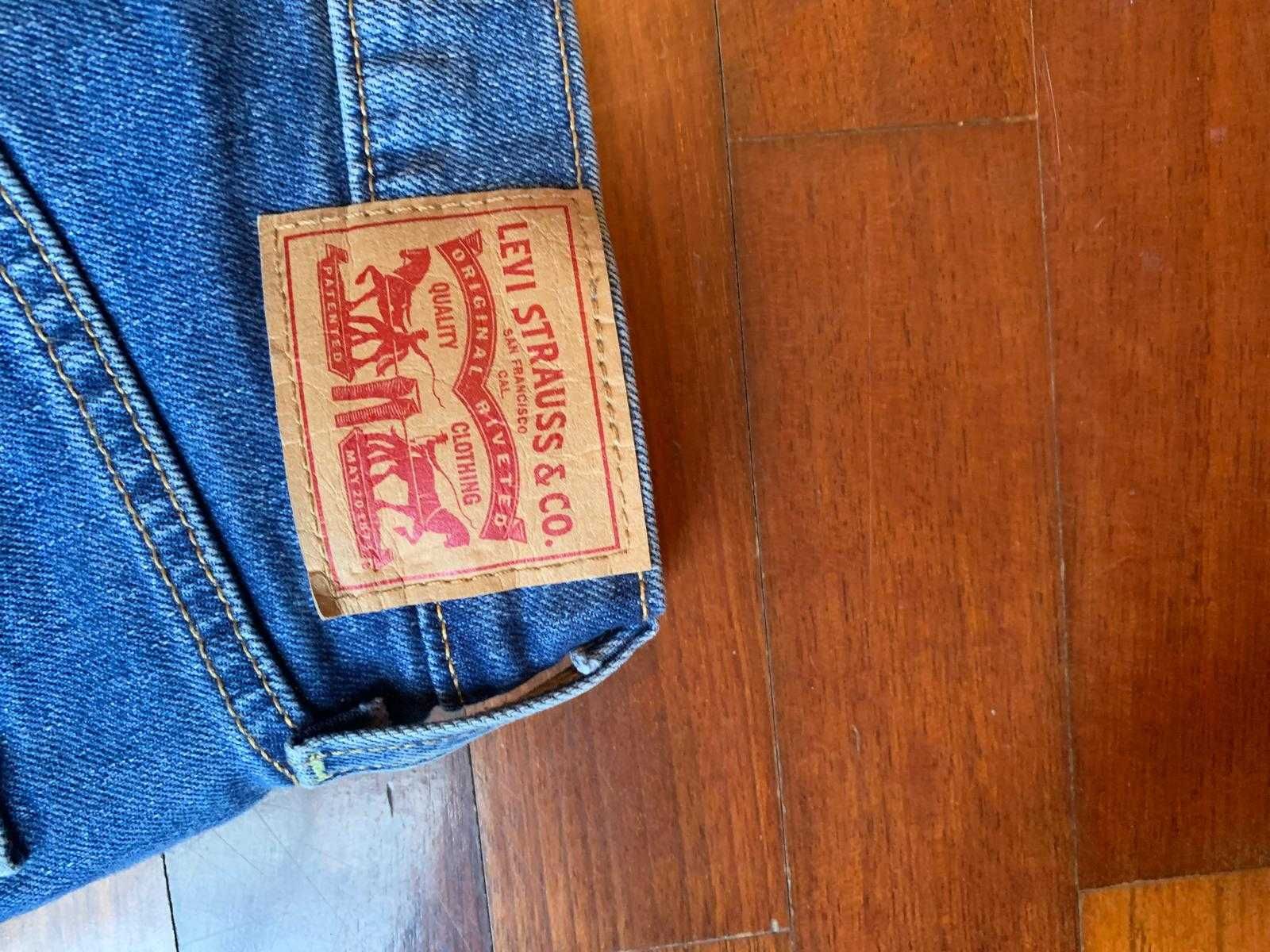 Calças Levis 36 em bom estado