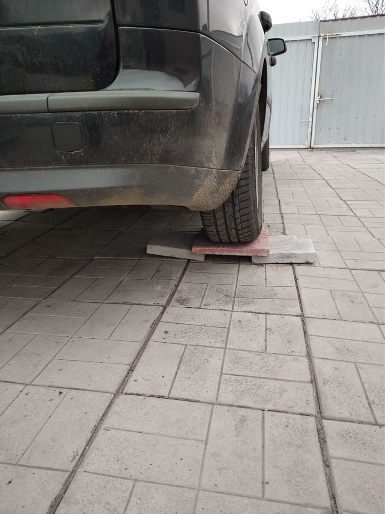 Тротурана плитка-бруківка