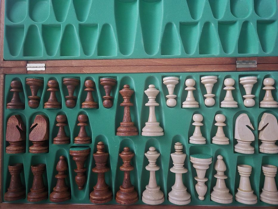 Drewniane Szachy Fornirowane 48x48 cm