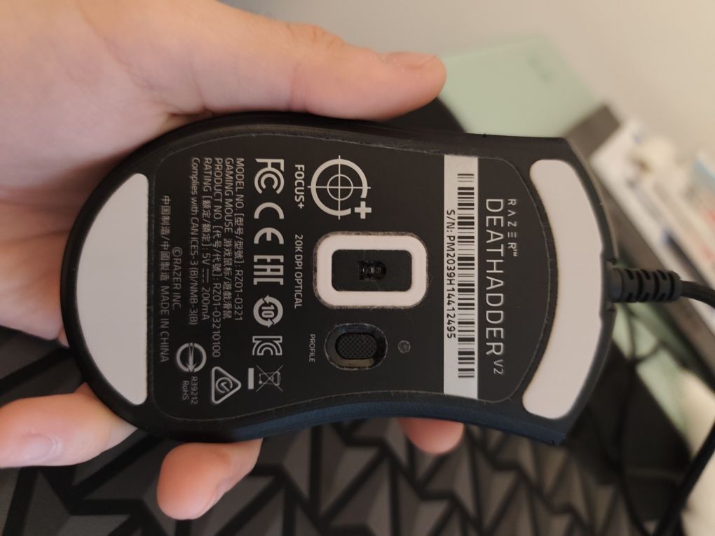 Rato Razer deathadder v2