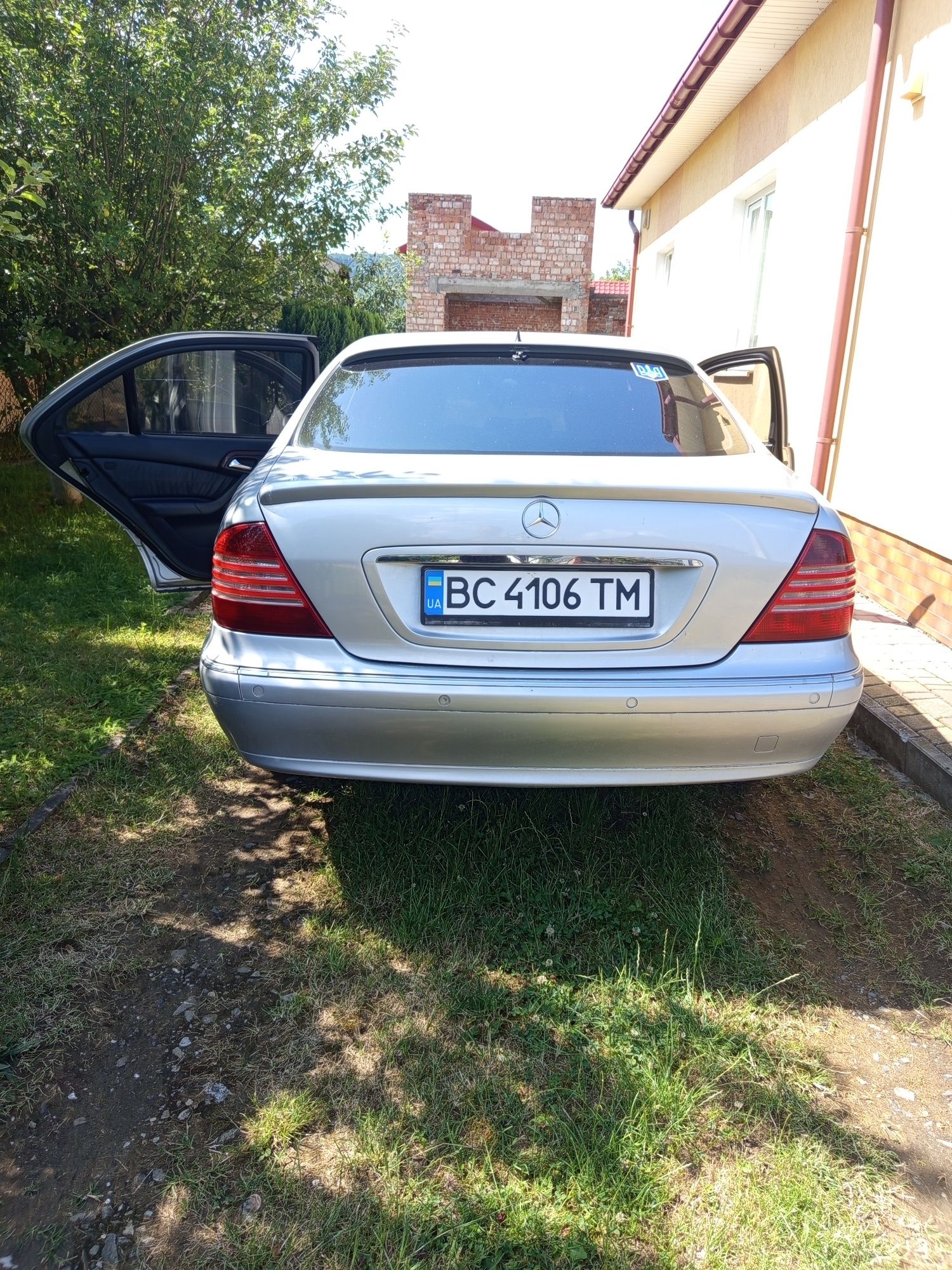 Продам Мерседес W220 S