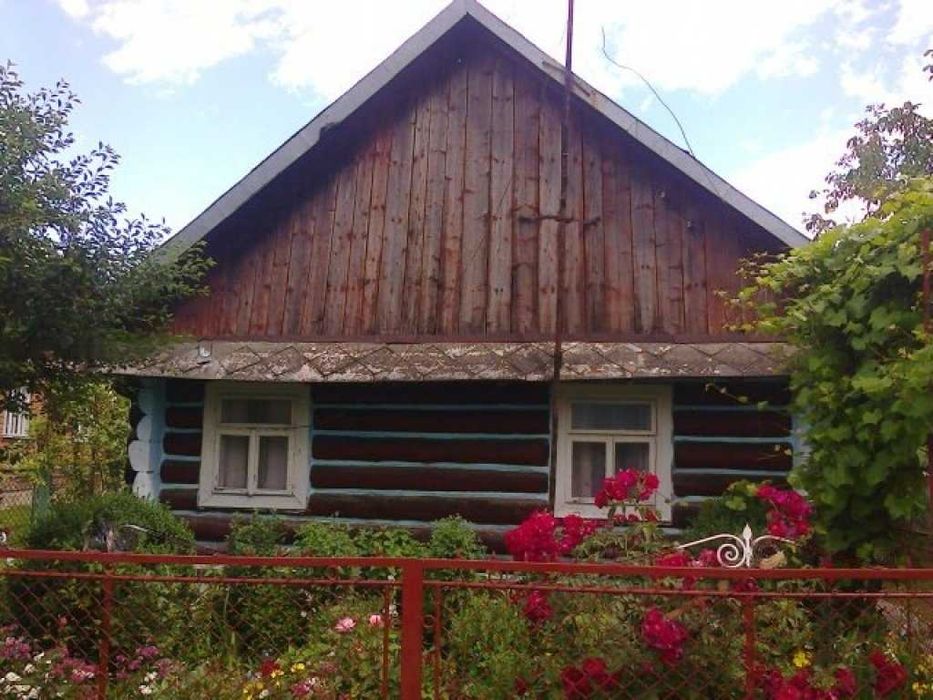 Деревʼяна хата під розбір ( БЕЗ земельної ділянки )