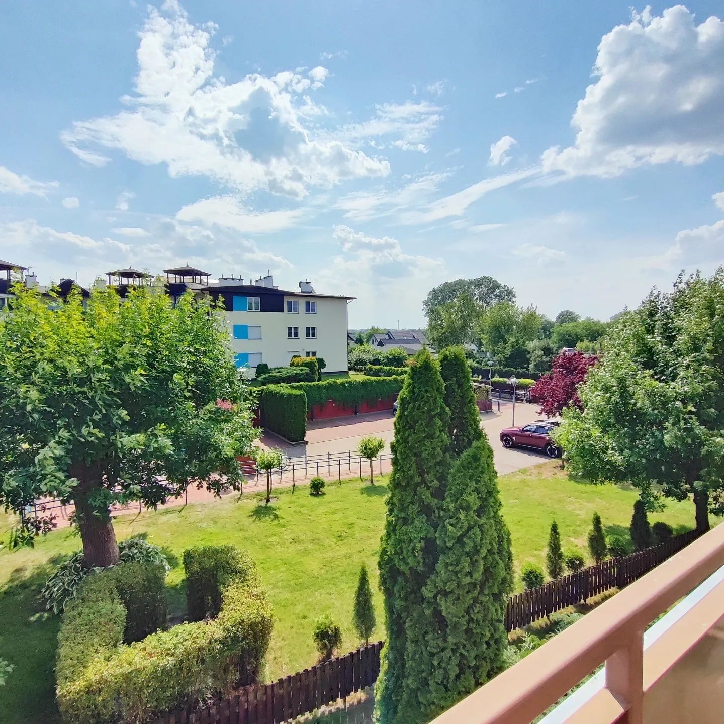 NOCLEGI w Ciechocinku apartament z widokiem na ogród parking solanki