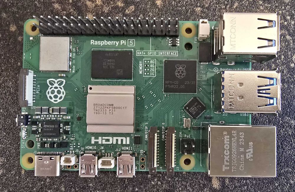 Raspberry PI 5 4GB RAM z kartą SD 32GB