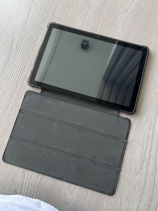 Oscsl Pad 10 планшет хороший стан