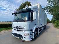 Mercedes-Benz ANTOS 1827  Kabina sypialna Kontener z otwieranym bokiem ład: 8140 kg 2016 Euro VI