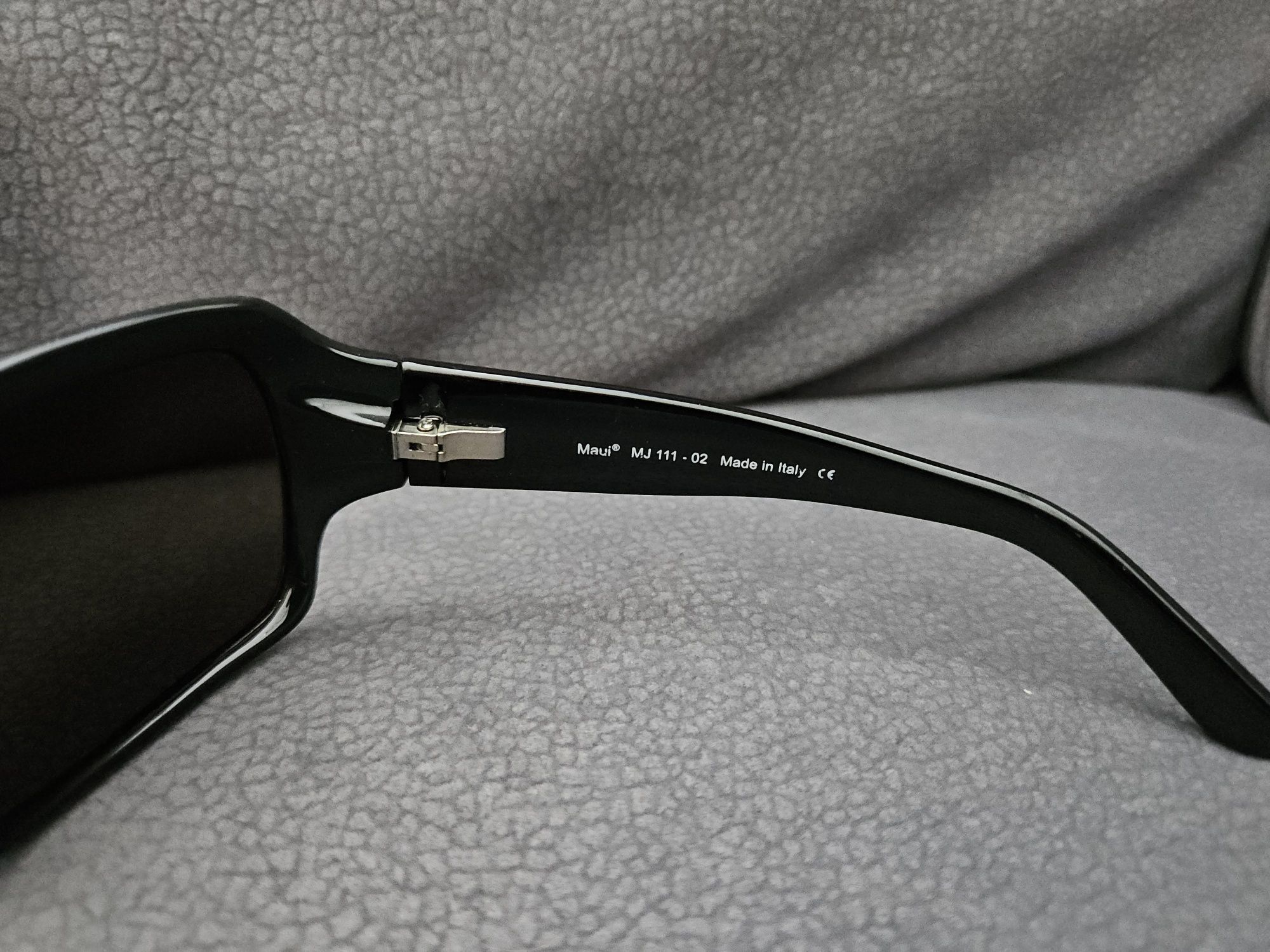 Okulary przeciwsłoneczne Maui Jim Mj 111-02