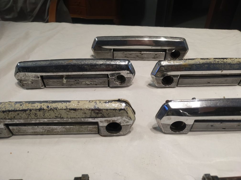 Klamki drzwi Fiat 125p 9 sztuk
