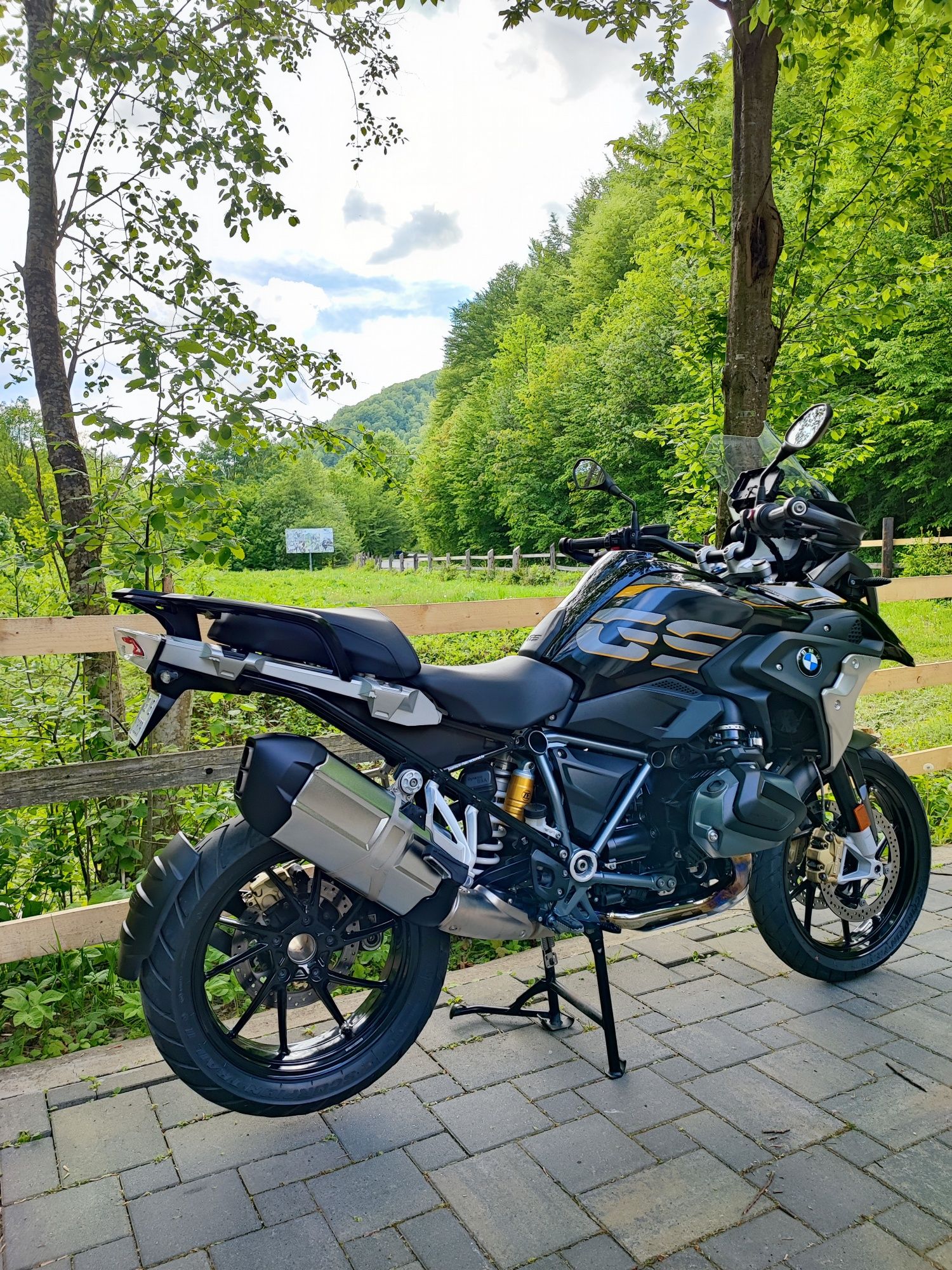 BMW GS R1250 exclusive