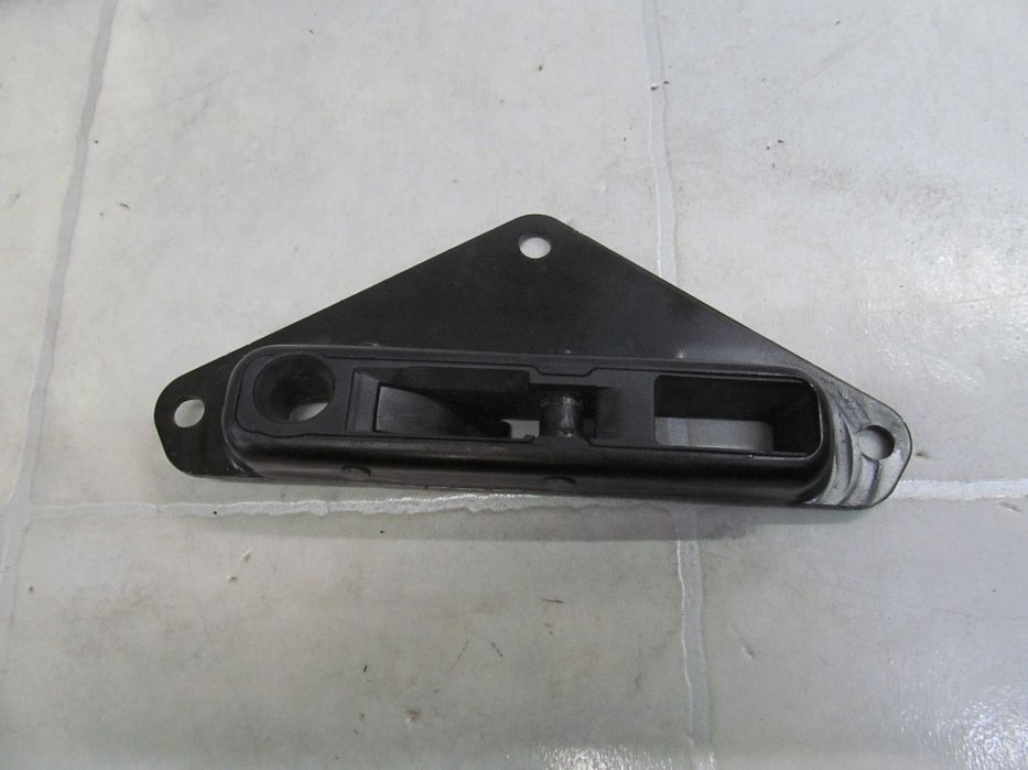 AUDI A4 B6 B7 CABRIO ZAMEK RYGIEL DACHU PRAWY 8H0871398