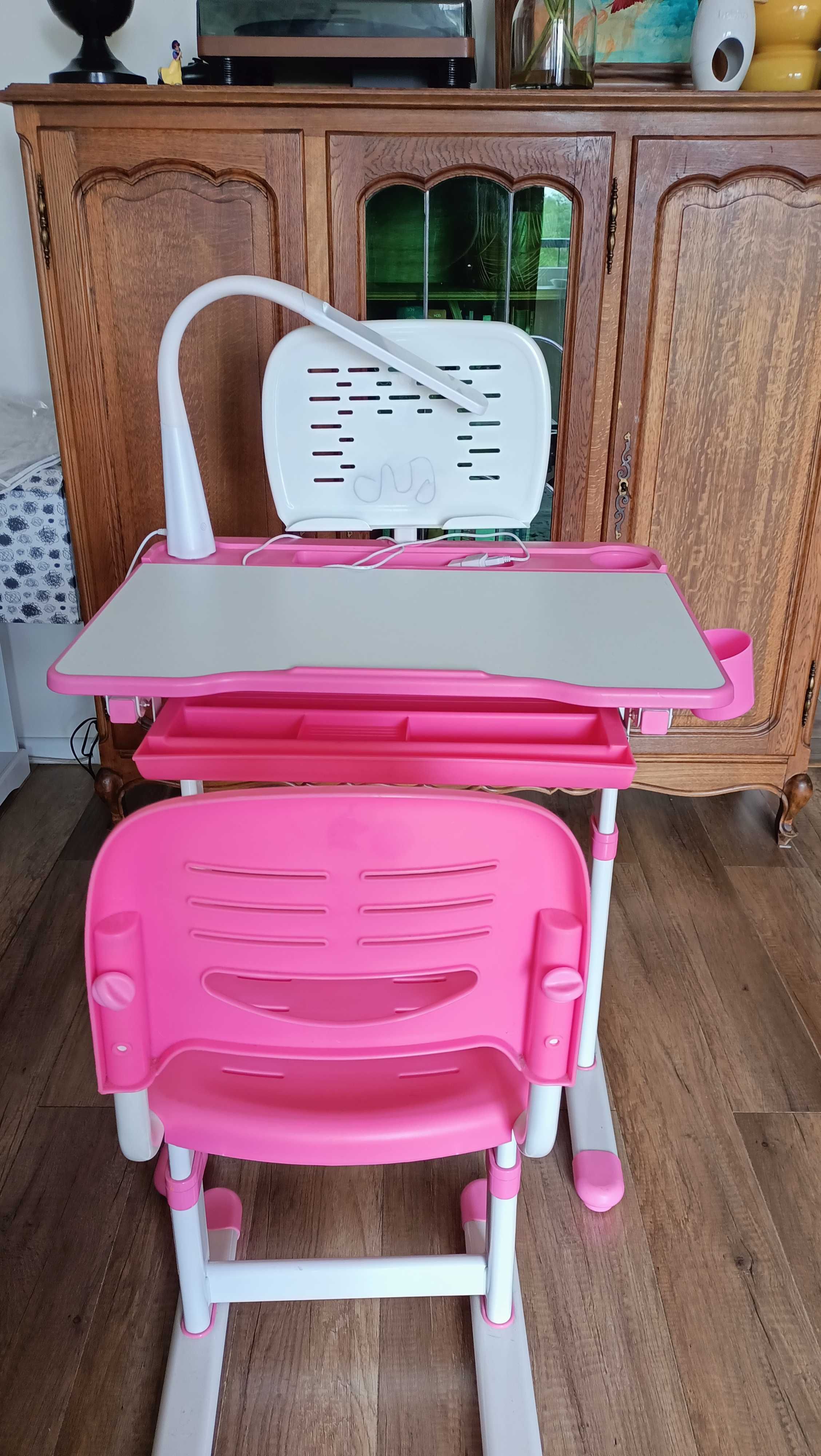 Biurko krzesełko regulowana wysokość fun desk dla dziecka