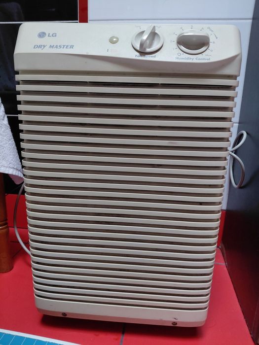 Desumidificador LG Dry Master