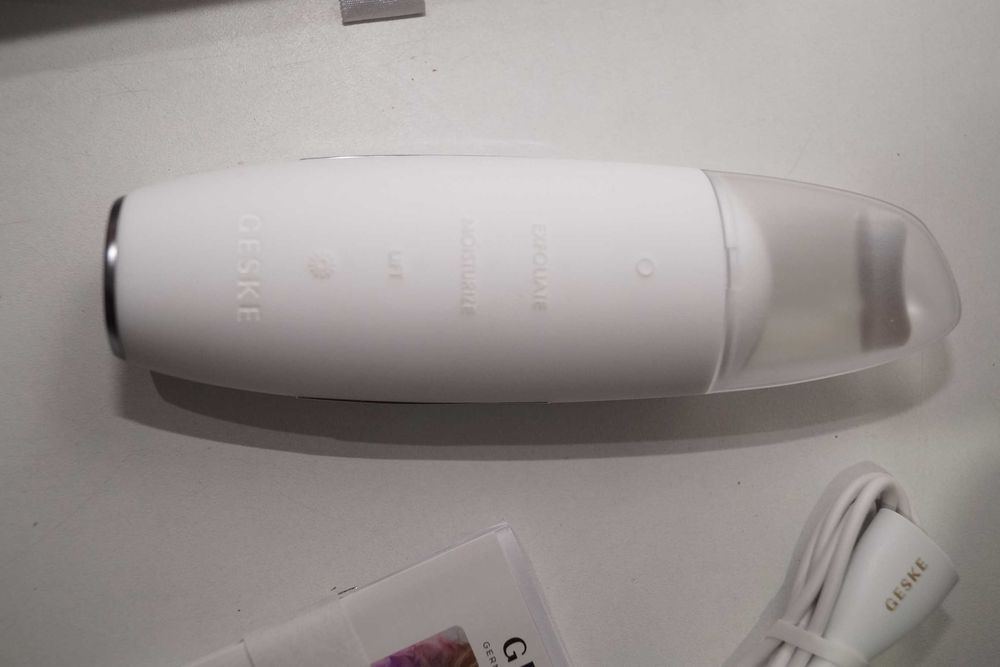 469 Peeling kawitacyjny 9w1 Geske urządzenie do peelingu smart app